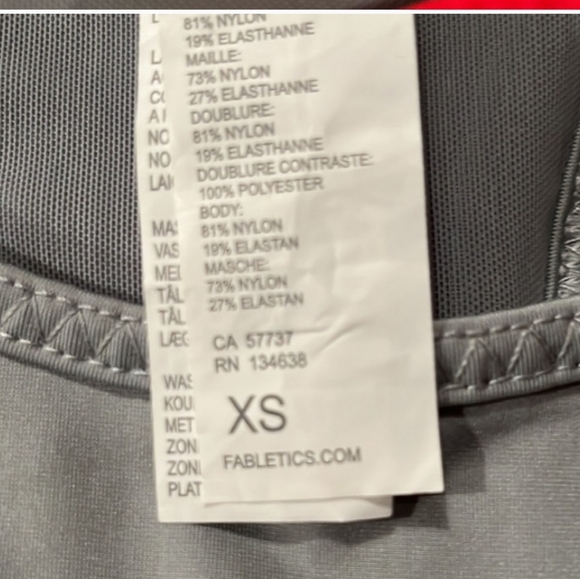 .NWT Fabletics Trinity High Impact Sports Bra - Picture 7 of 7